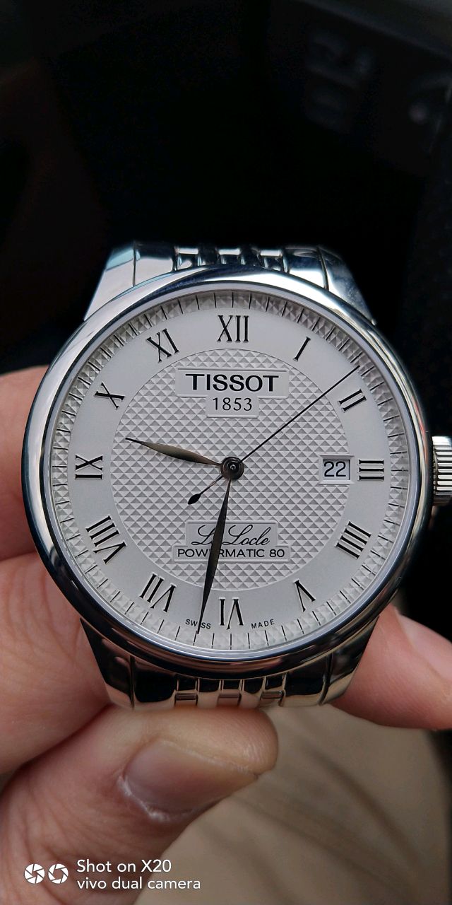 天梭t0064071103300手表表友晒单作业感觉不错