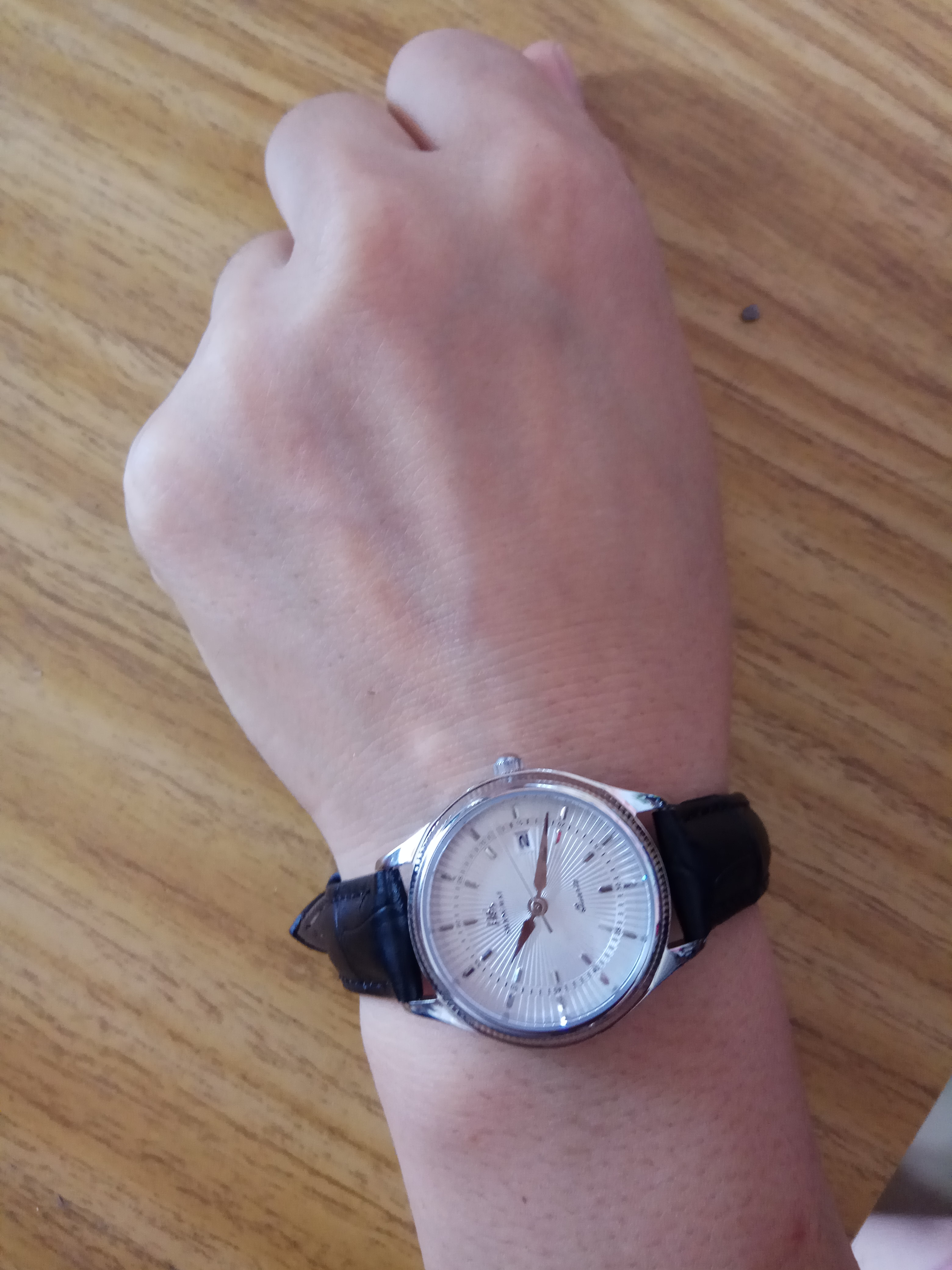 上海SH-DR0127N-L-1手表「表友晒单作业」货刚到就戴...