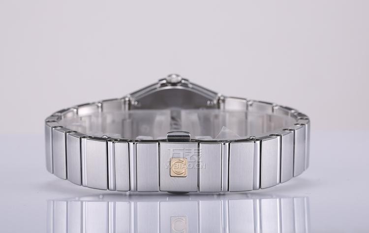 欧米茄Omega-星座系列 123.10.38.21.02.001、123.10.24.60.02.001情侣对表