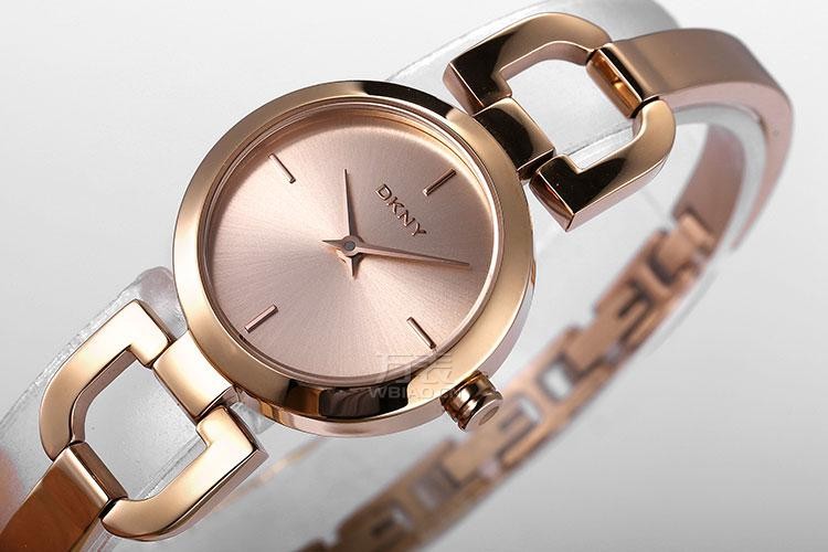 唐可娜儿dkny-时尚女士系列 ny8542 石英女表
