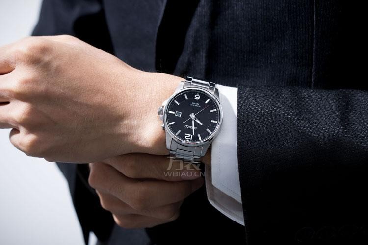 无需更换电池！精工SEIKO-Kinetic系列 SKA665J1  人动电能男表